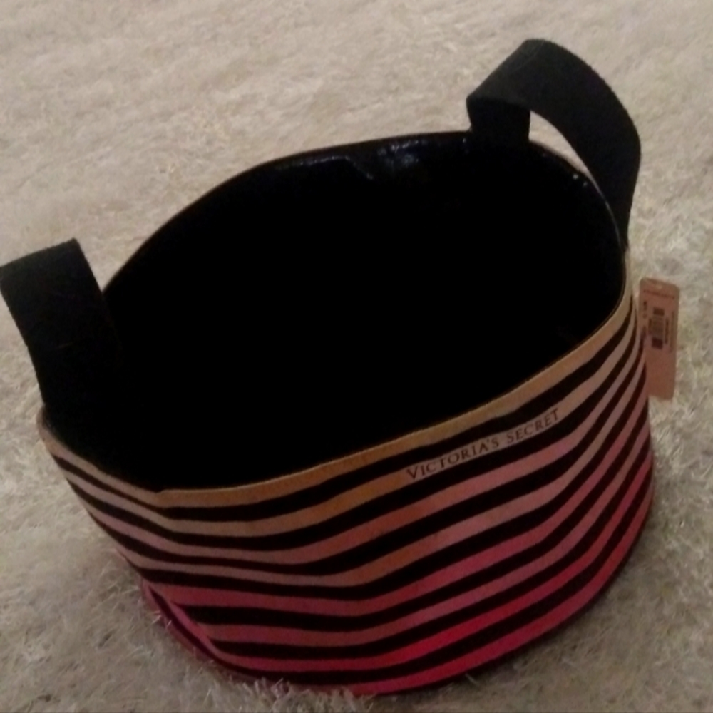 Victoria secret caddy perfume holder